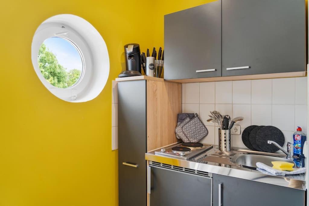Gruenes Wohnen In Dueren Apartment Duren Bagian luar foto
